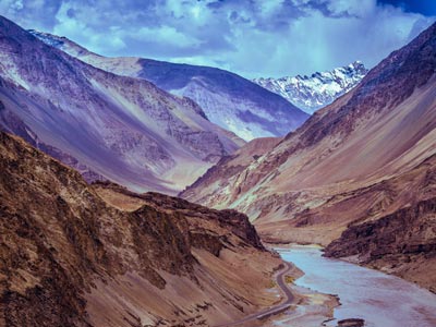 Leh Ladakh travel package from Mumbai